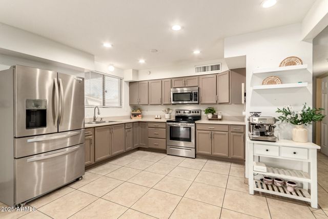 2907 N 53RD Avenue, Phoenix, AZ 85031