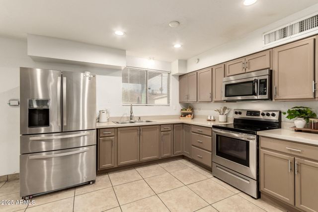 2907 N 53RD Avenue, Phoenix, AZ 85031