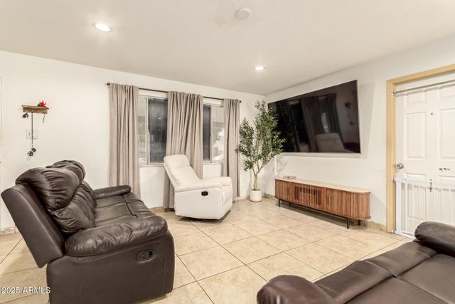 2907 N 53RD Avenue, Phoenix, AZ 85031