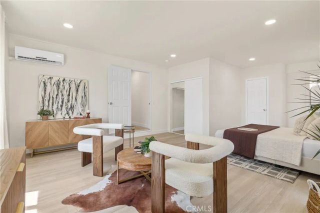311 E Cummings Lane, Long Beach, CA 90805
