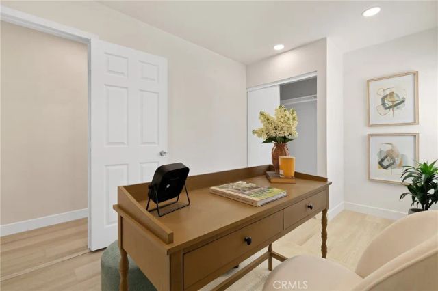 311 E Cummings Lane, Long Beach, CA 90805