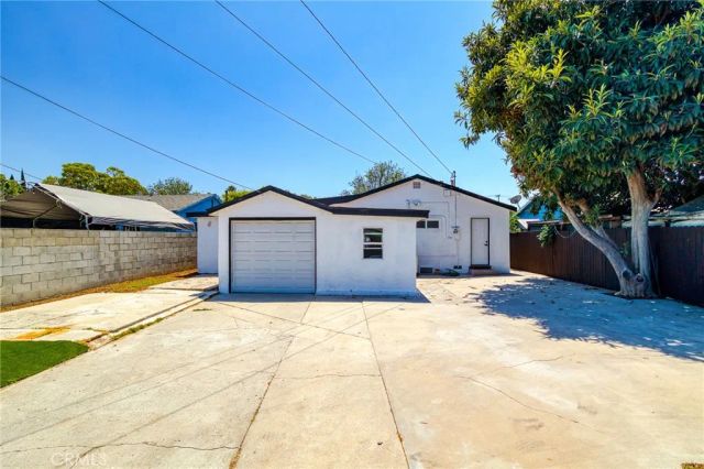311 E Cummings Lane, Long Beach, CA 90805