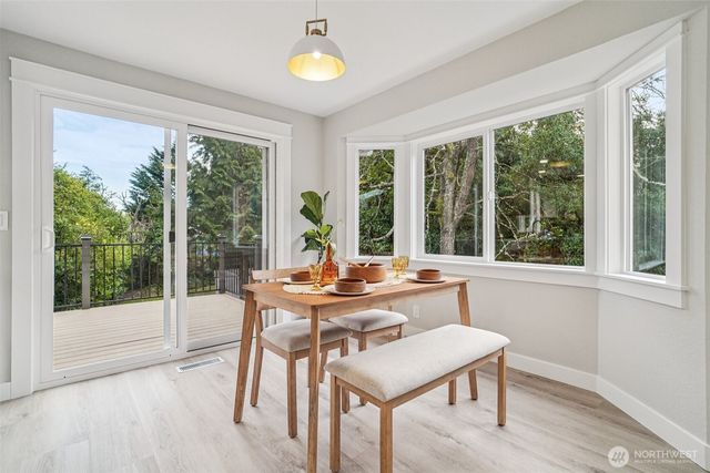 21620 84th Place W, Edmonds, WA 98026