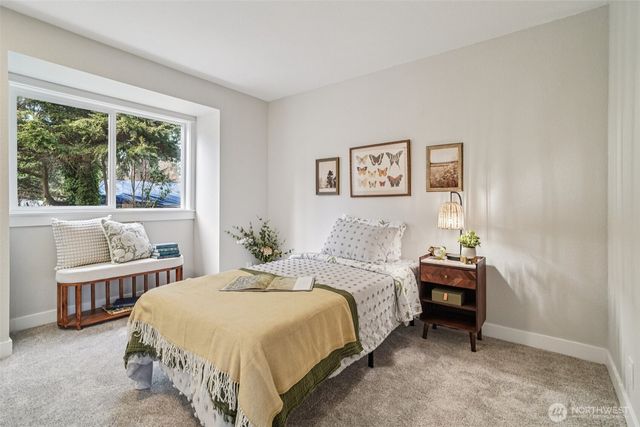 21620 84th Place W, Edmonds, WA 98026