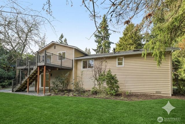 21620 84th Place W, Edmonds, WA 98026