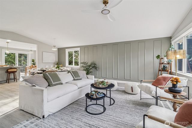 21620 84th Place W, Edmonds, WA 98026