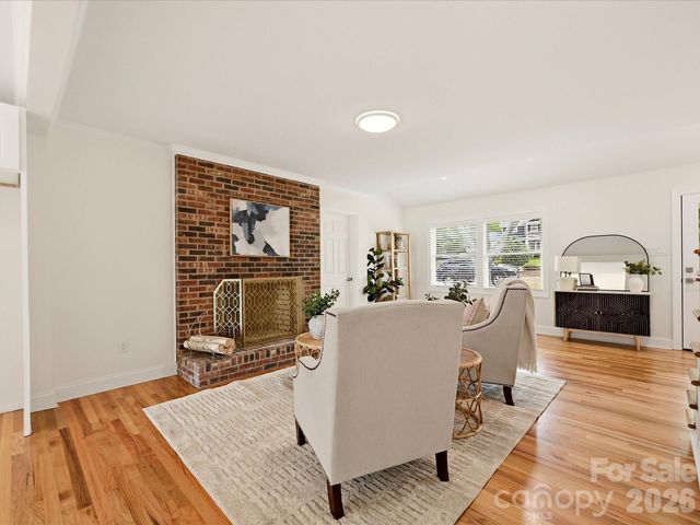 20845 Lagoona Drive, Cornelius, NC 28031