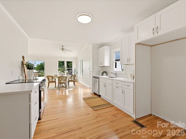 20845 Lagoona Drive, Cornelius, NC 28031