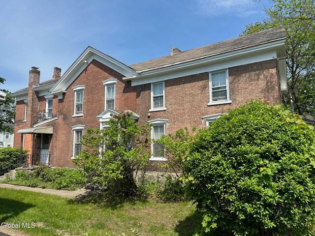 85 Bay Street, Glens Falls, NY 12801