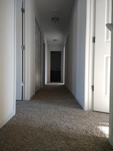 1687 Maple Leaf Lane, Ypsilanti, MI 48198