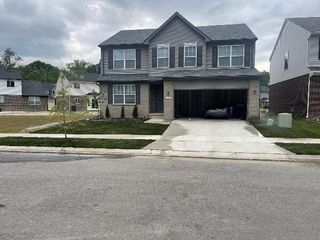 1687 Maple Leaf Lane, Ypsilanti, MI 48198