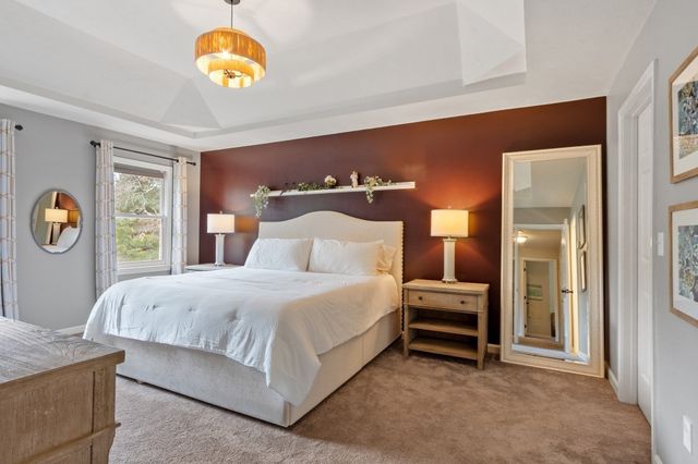 24 Darlene Dr, Southborough, MA 01772