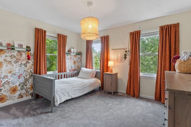 24 Darlene Dr, Southborough, MA 01772