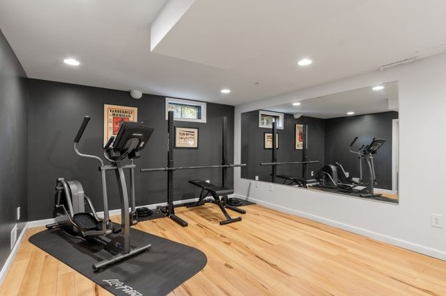 24 Darlene Dr, Southborough, MA 01772