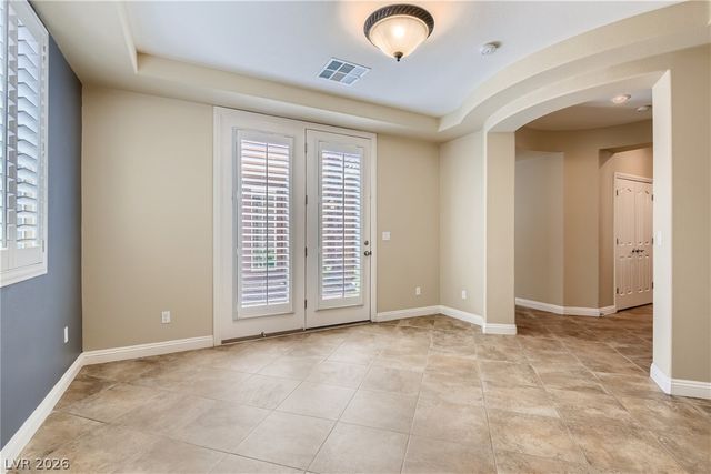 552 PUENTA DEL REY Street, Las Vegas, NV 89138