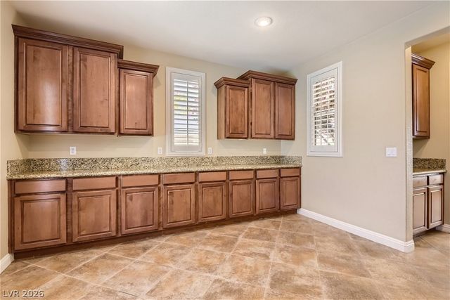 552 PUENTA DEL REY Street, Las Vegas, NV 89138