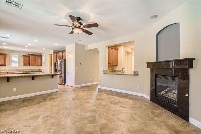 552 PUENTA DEL REY Street, Las Vegas, NV 89138