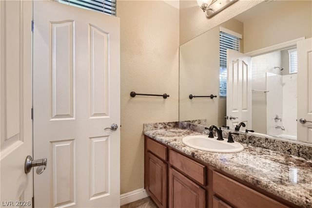 552 PUENTA DEL REY Street, Las Vegas, NV 89138