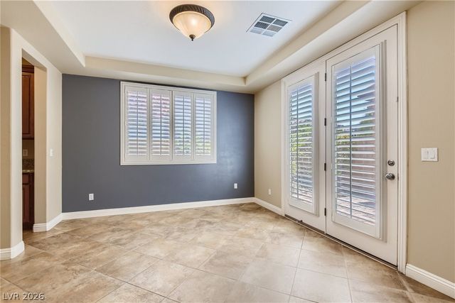 552 PUENTA DEL REY Street, Las Vegas, NV 89138