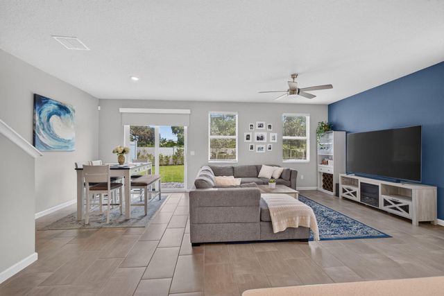 5600 Mentmore Drive, West Palm Beach, FL 33407