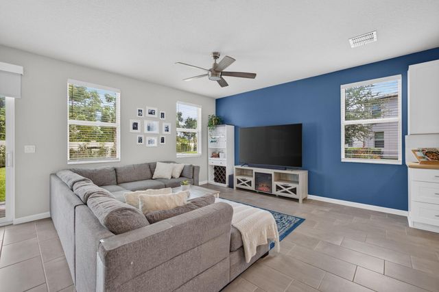 5600 Mentmore Drive, West Palm Beach, FL 33407