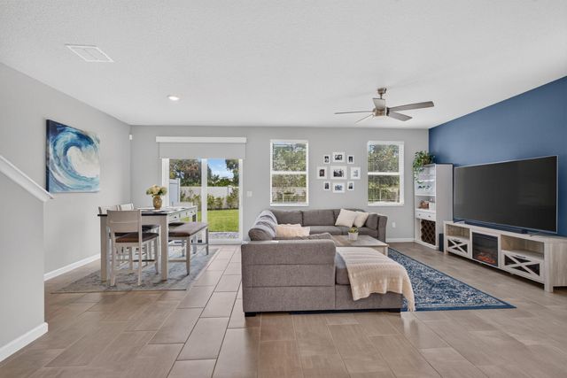 5600 Mentmore Drive, West Palm Beach, FL 33407