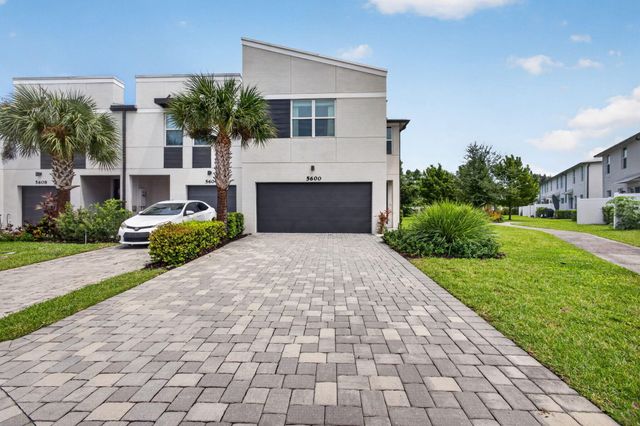 5600 Mentmore Drive, West Palm Beach, FL 33407