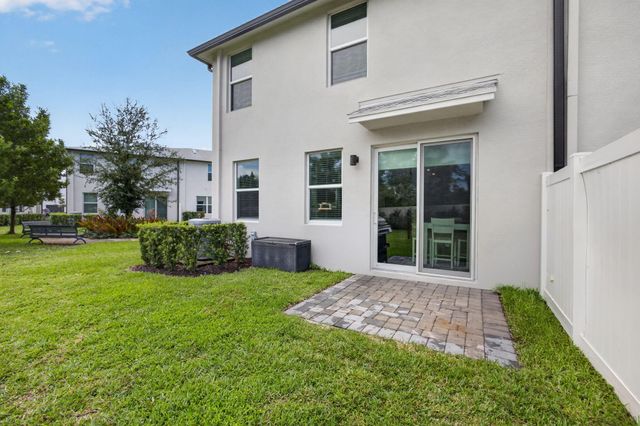 5600 Mentmore Drive, West Palm Beach, FL 33407