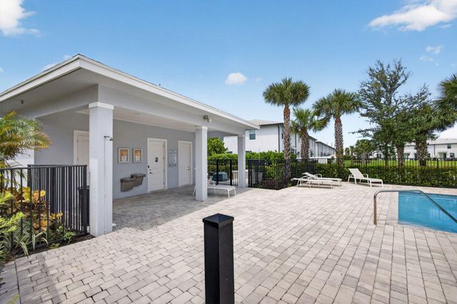 5600 Mentmore Drive, West Palm Beach, FL 33407