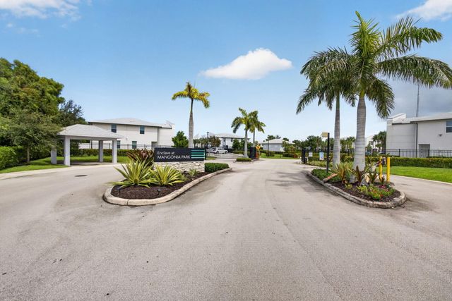 5600 Mentmore Drive, West Palm Beach, FL 33407