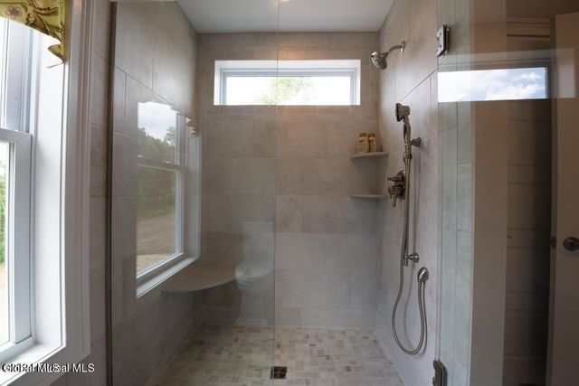 24 Hunter Court, Milton, NY 12020