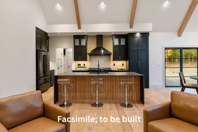 19 Ledgestone Drive, Peterborough, NH 03458