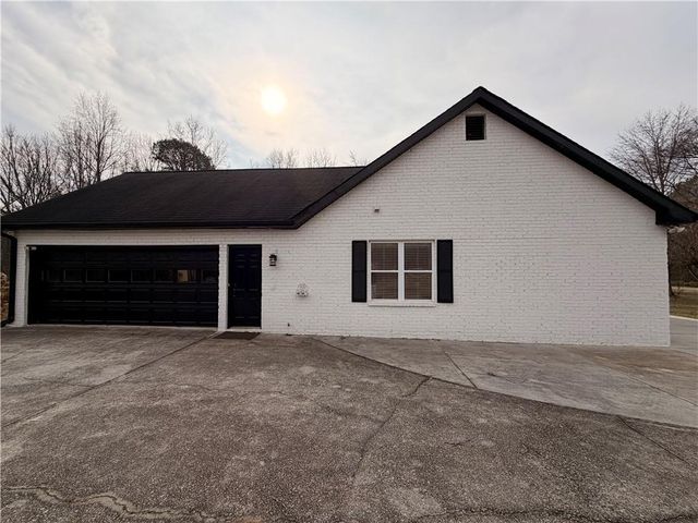 4625 Spout Springs Road, Buford, GA 30519