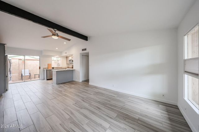 1320 E BETHANY HOME Road 62, Phoenix, AZ 85014