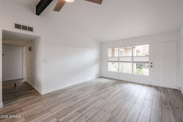 1320 E BETHANY HOME Road 62, Phoenix, AZ 85014