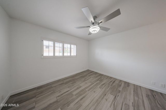 1320 E BETHANY HOME Road 62, Phoenix, AZ 85014