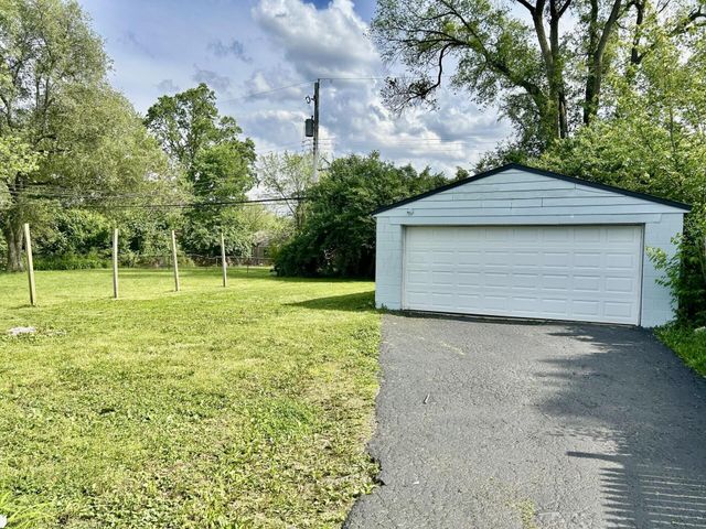 1621 Burley Drive, Columbus, OH 43207
