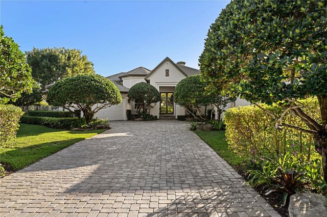 12620 N Winners Cir, Davie, FL 33330