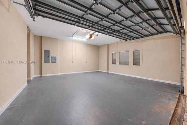 12620 N Winners Cir, Davie, FL 33330