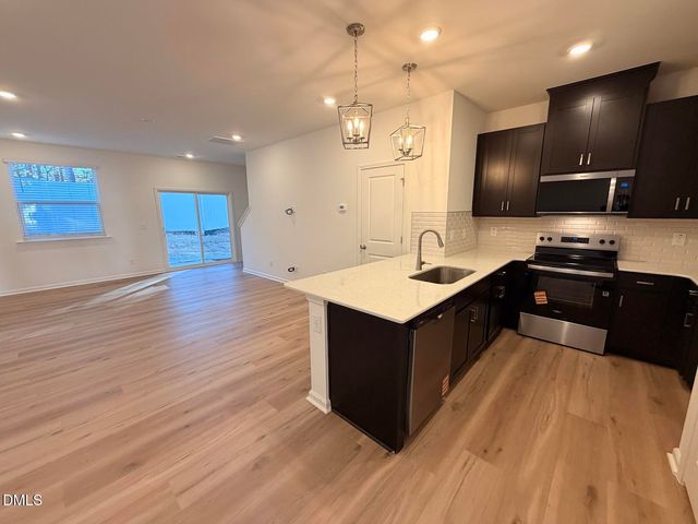 10637 Brookside Reserve Road, Raleigh, NC 27614