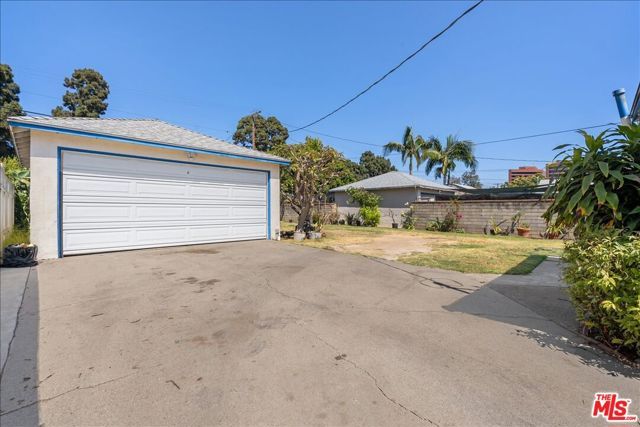 1908 Armacost Avenue, Los Angeles, CA 90025