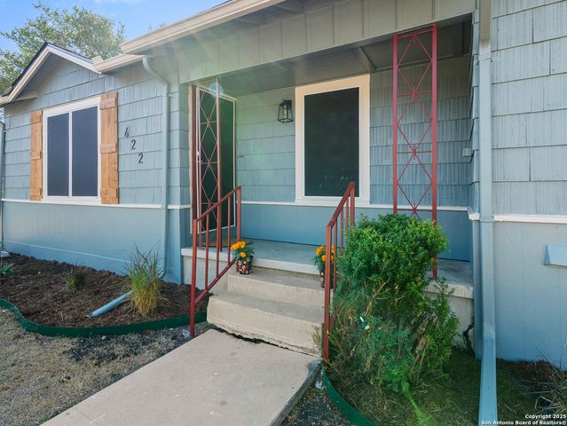 422 W WILDWOOD, San Antonio, TX 78213