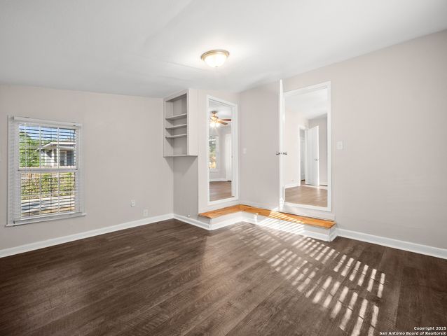 422 W WILDWOOD, San Antonio, TX 78213
