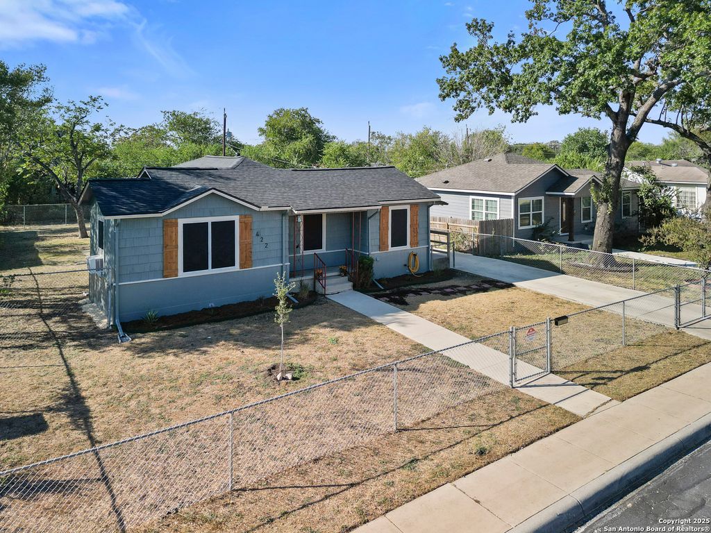 422 W WILDWOOD, San Antonio, TX 78213