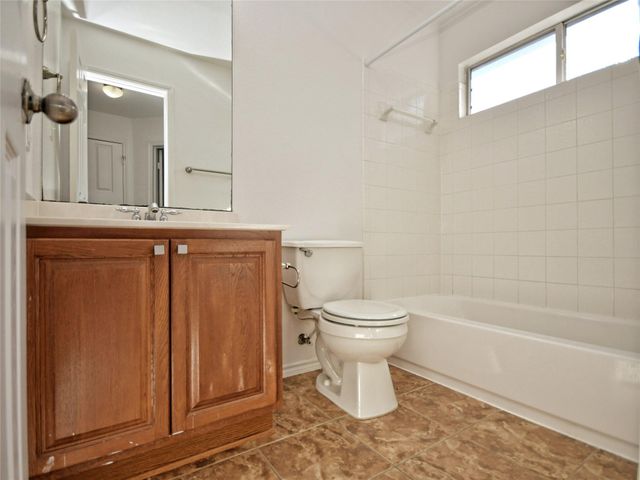 1809 Big Bend DR, Cedar Park, TX 78613