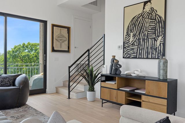 2805 McCurdy ST 1, Austin, TX 78723