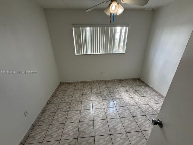 4370 NW 11th St 216, Miami, FL 33126