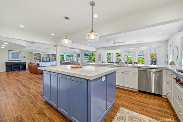 1035 E North Bear Creek Dr, Merced, CA 95340