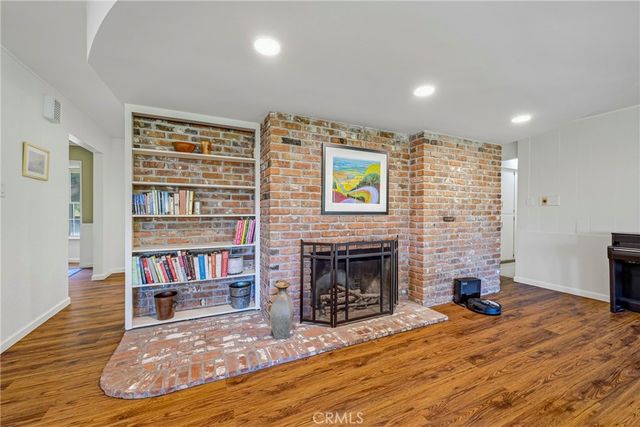 1035 E North Bear Creek Dr, Merced, CA 95340