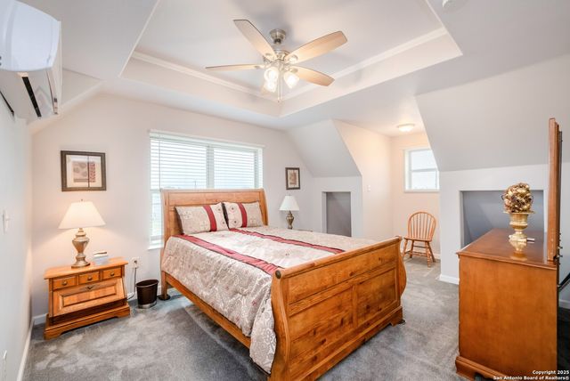 163 Buckeye, Seguin, TX 78155